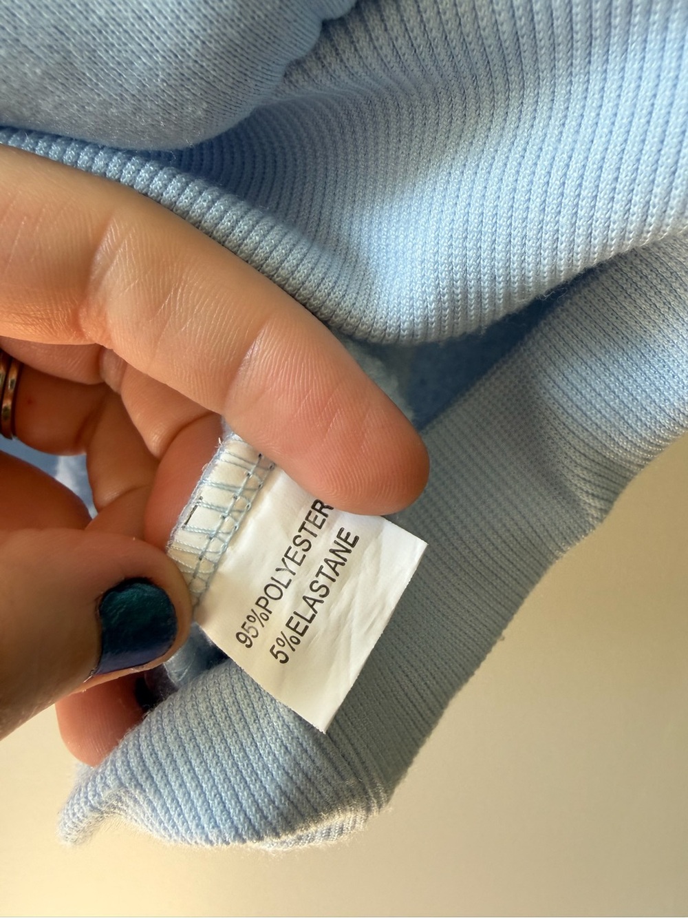 Taylor Swift Cozy Light Blue '1989' Graphic Crewneck Sweatshirt - Picture 5 of 5